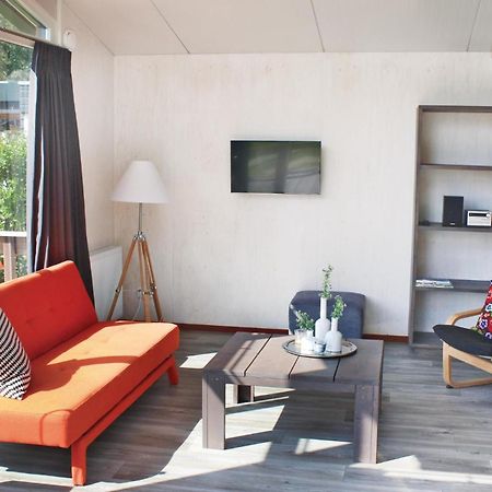 2 Bedroom Awesome Home In Sint-Annaland Exterior photo